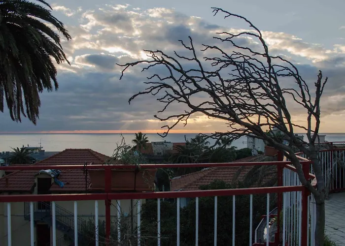 Casa Per Ferie Raggio Di Sole Couette-café