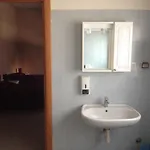 فندق مبيت وإفطار Casa Per Ferie Raggio Di Sole كيريالي