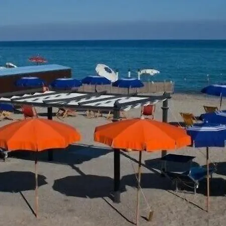 Oda ve Kahvaltı Casa Per Ferie Raggio Di Sole Ceriale