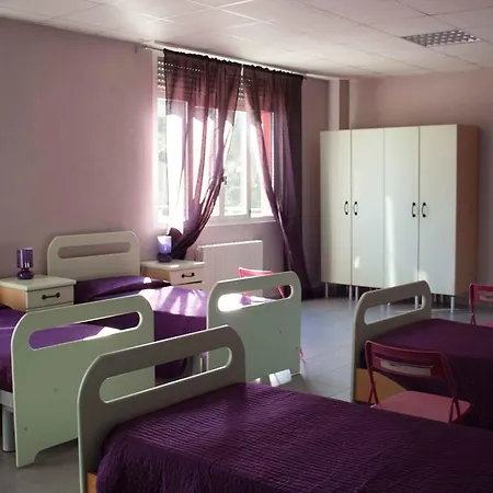 Casa Per Ferie Raggio Di Sole Couette-café Ceriale